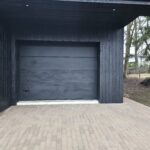 must garaaziuks enator doors
